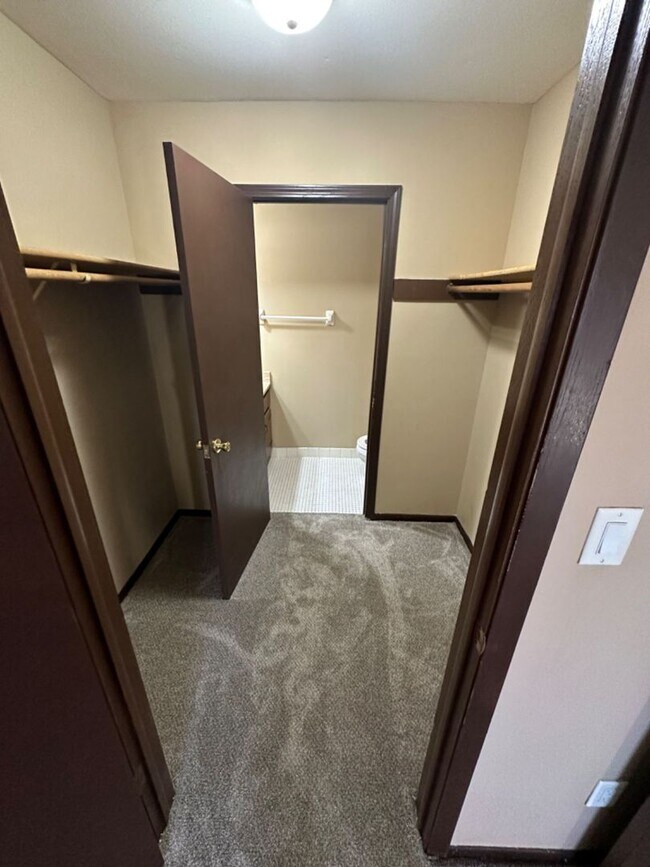 Foto del edificio - 7601 W Donna Ct