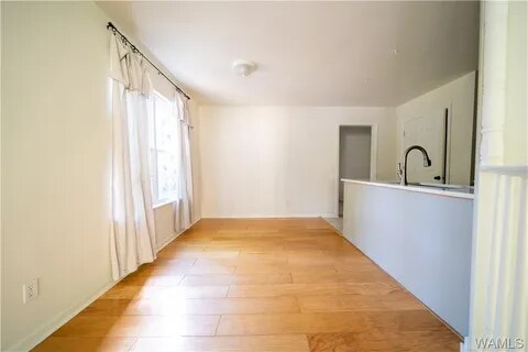 Foto del edificio - 7650 Hargrove E Rd