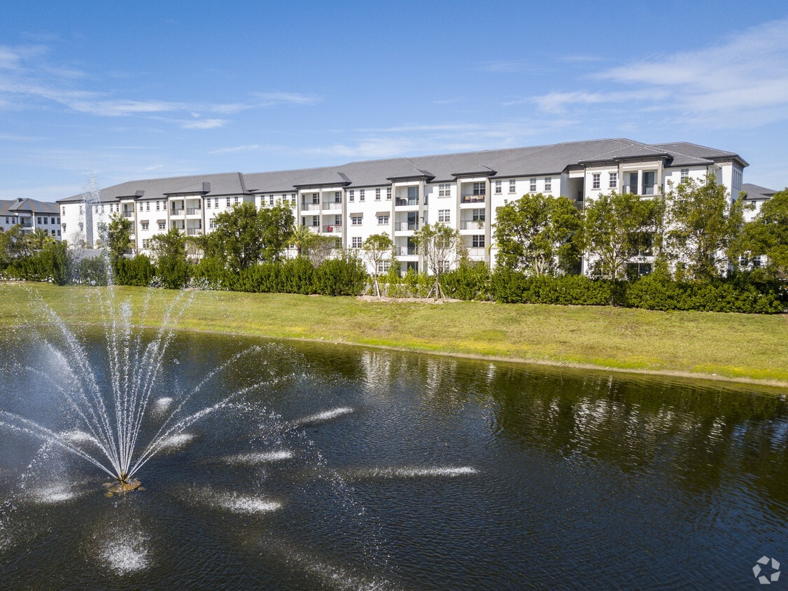 Inspira Apartments Naples, FL