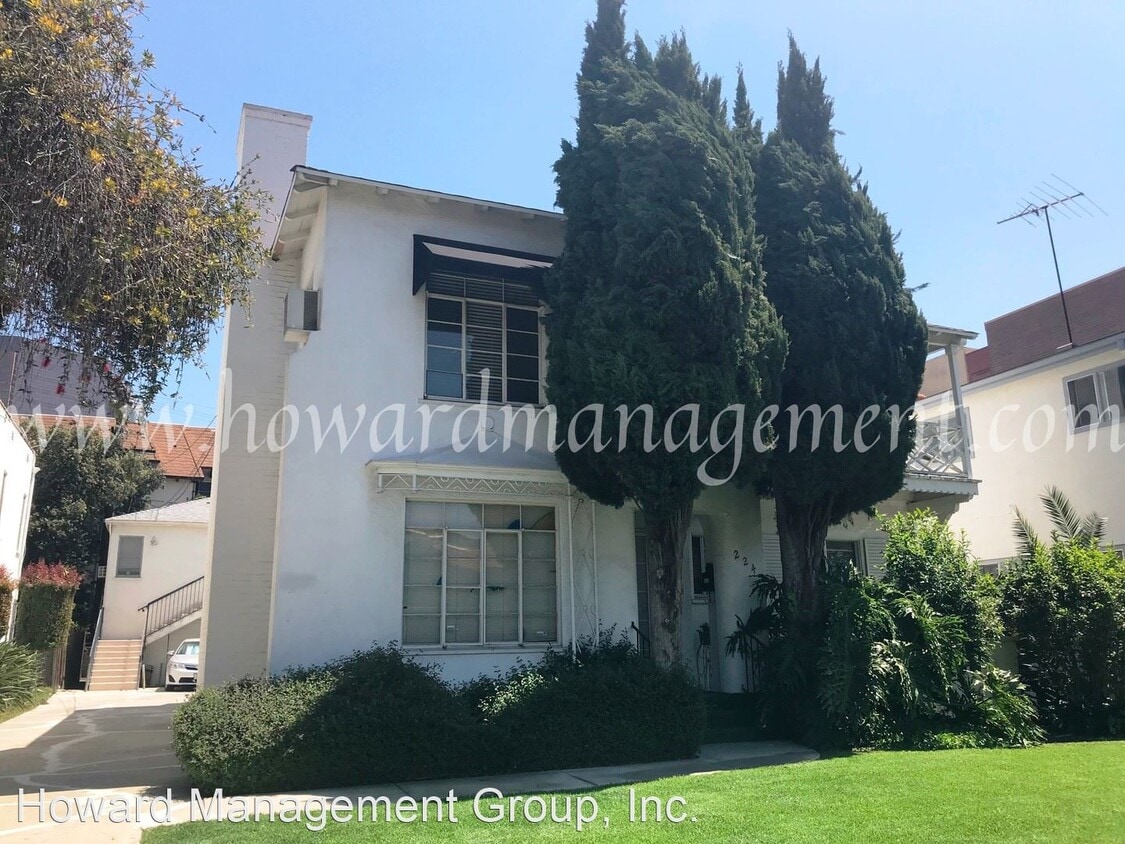Primary Photo - 224 S Gale Dr