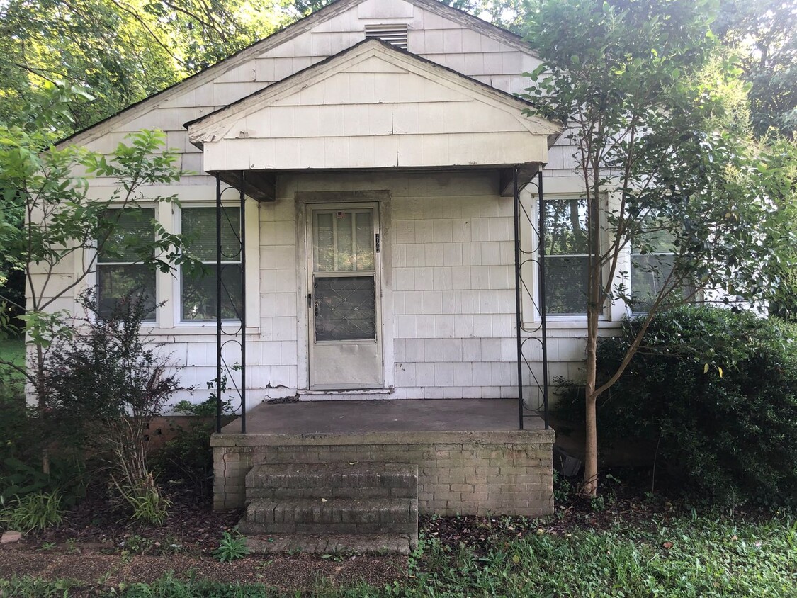 Primary Photo - Culp Circle Single-Family Residences