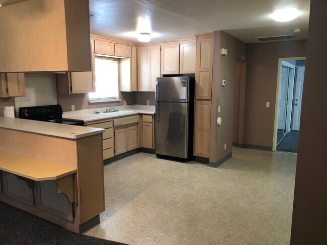 Foto del edificio - NOW AVAILABLE!! QUAINT HOME IN NEWMAN OUT IN THE COUNTRY