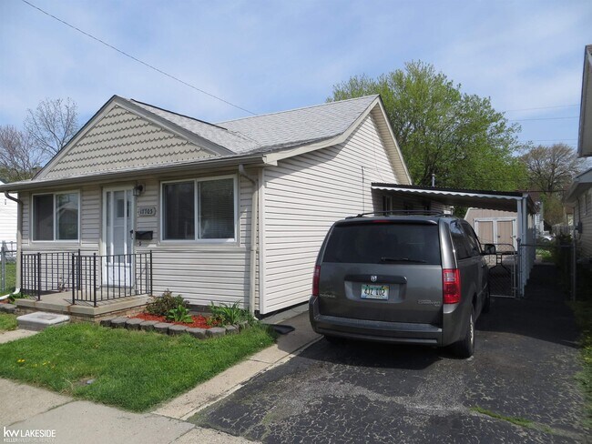 Building Photo - 17703 Tennyson St