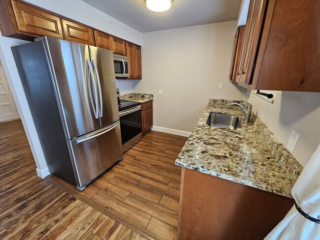 Building Photo - 3654 W 90th Pl