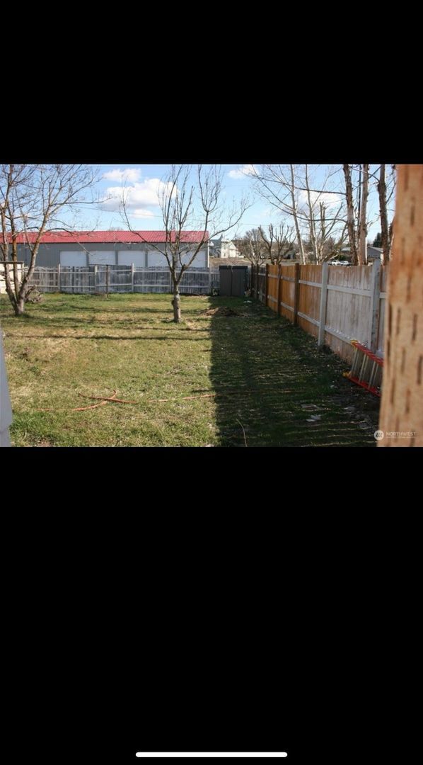 Foto del edificio - Charming 3BR House in Washtucna