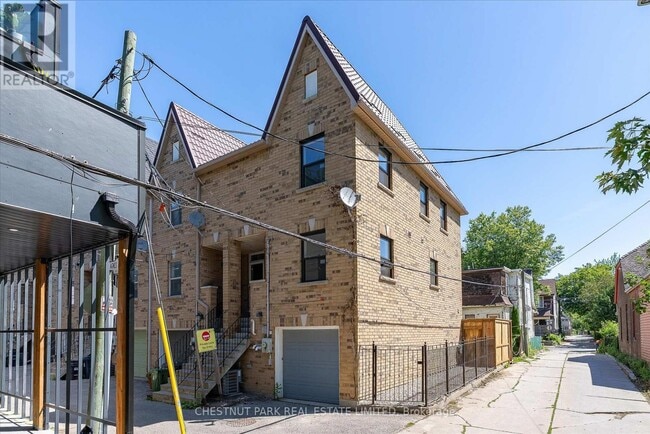Building Photo - 1 Agnes Ln
