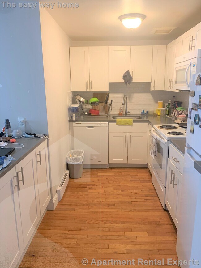 Photo - 134 Summer St Apartment