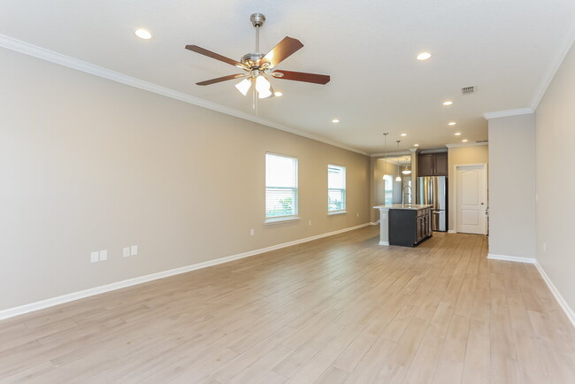 Building Photo - 3914 Heatherbrook Pl