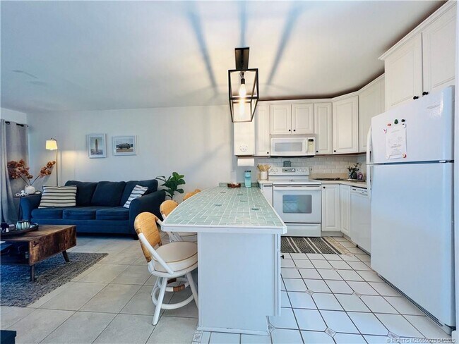 Foto del edificio - 2400 S Ocean Dr