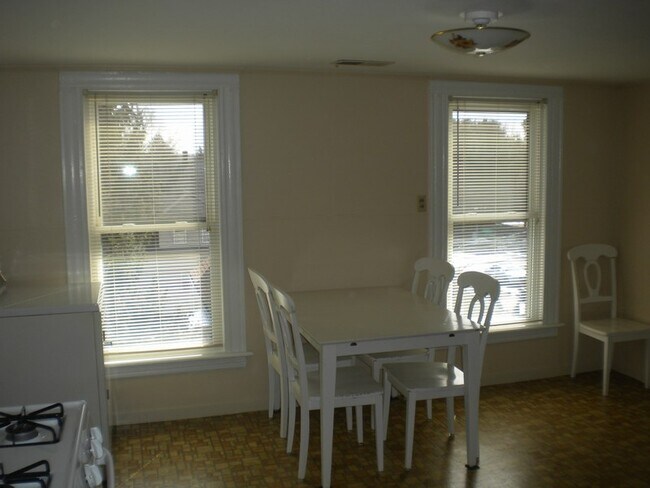 Foto del edificio - 237 Chamberlain Hwy