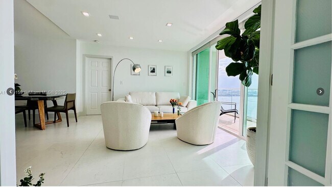 Foto del edificio - 800 Claughton Island Dr