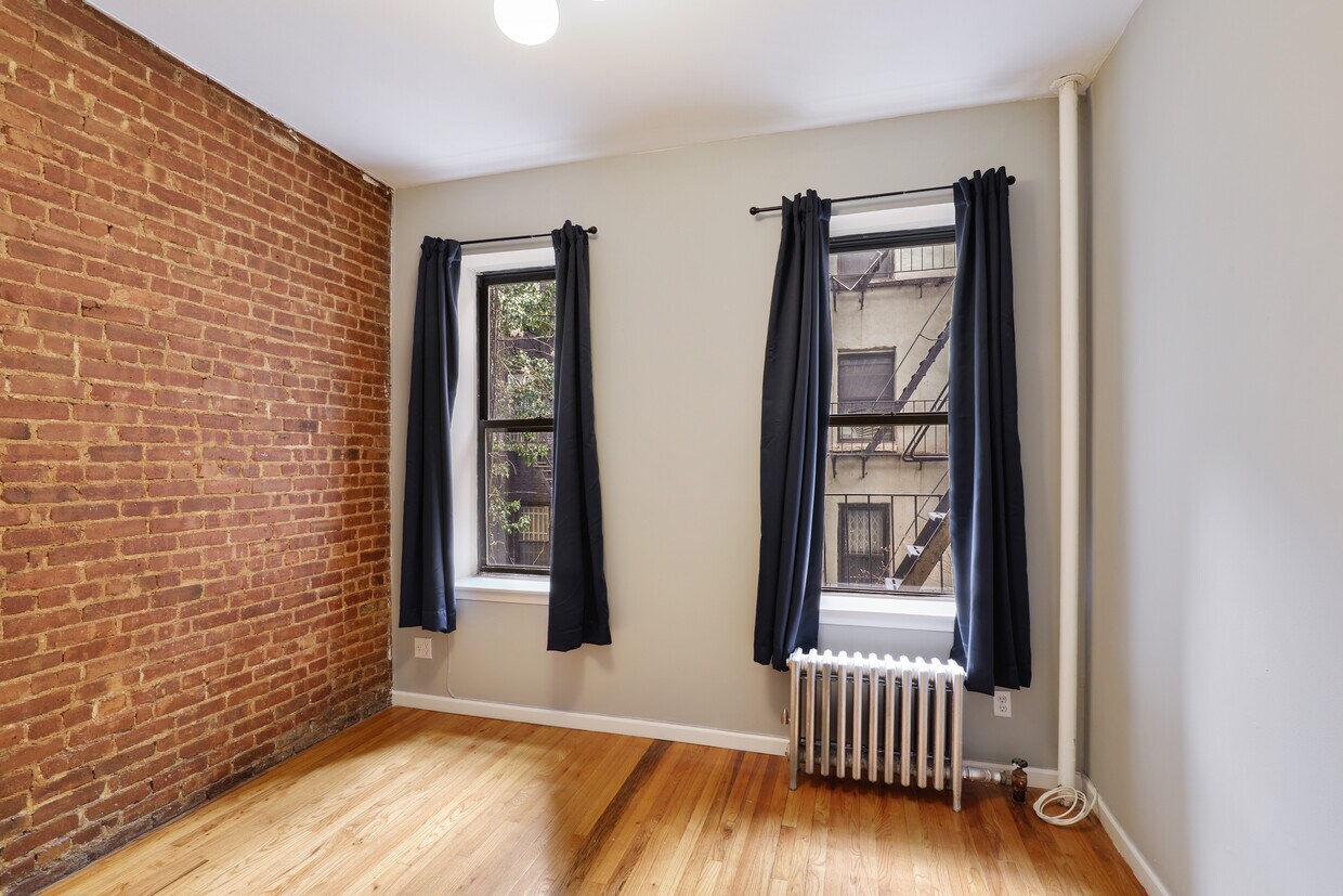 Foto principal - 516 E 11th St