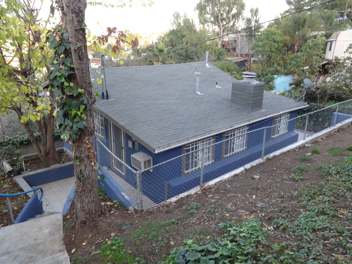 Vista exterior - 3801 Ramboz Dr