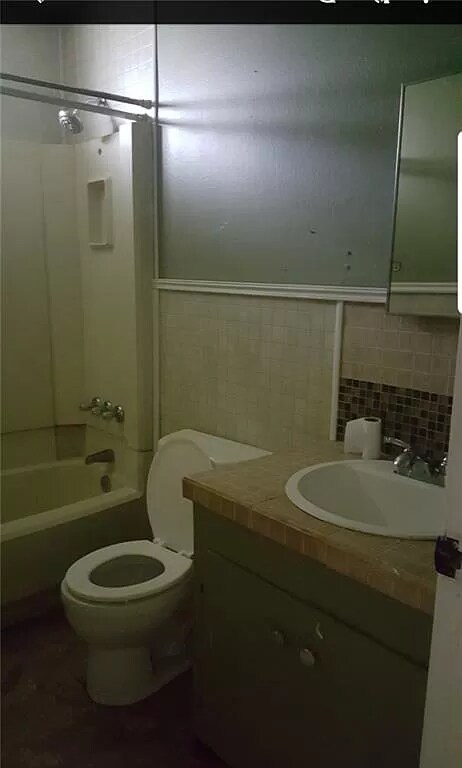 Foto del edificio - 812 Avenue B