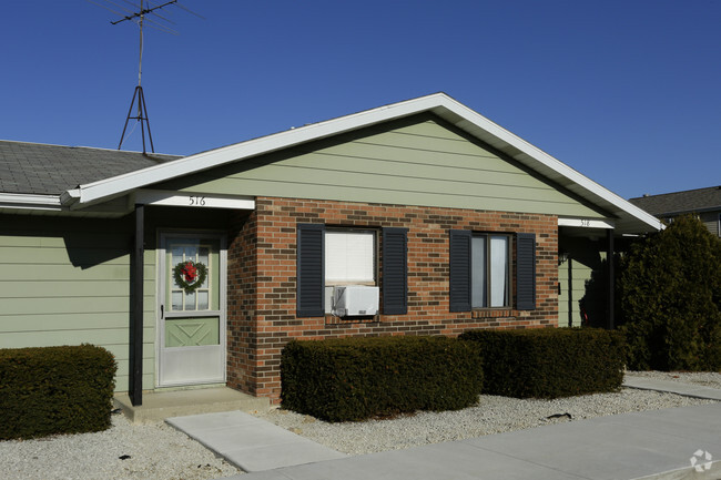 Building Photo - Sparta Townhouses