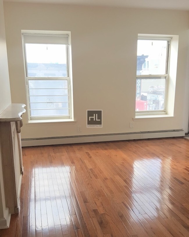 Foto del edificio - 573 3rd Ave