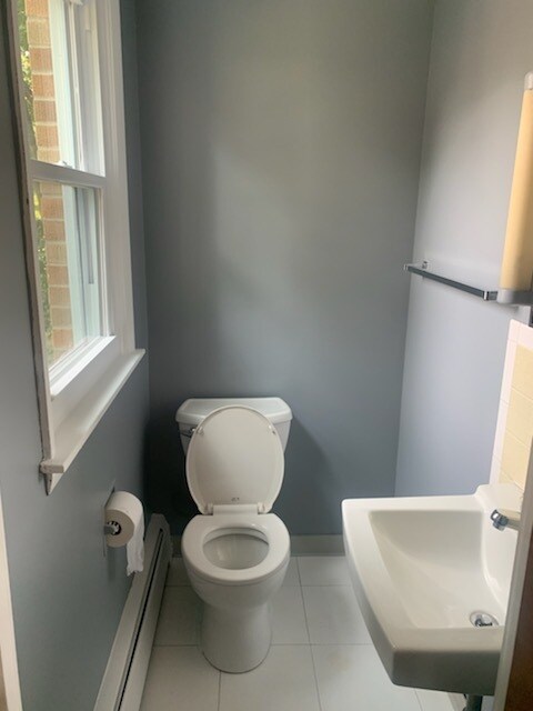 0.5 BATH - 227 N Brainard St