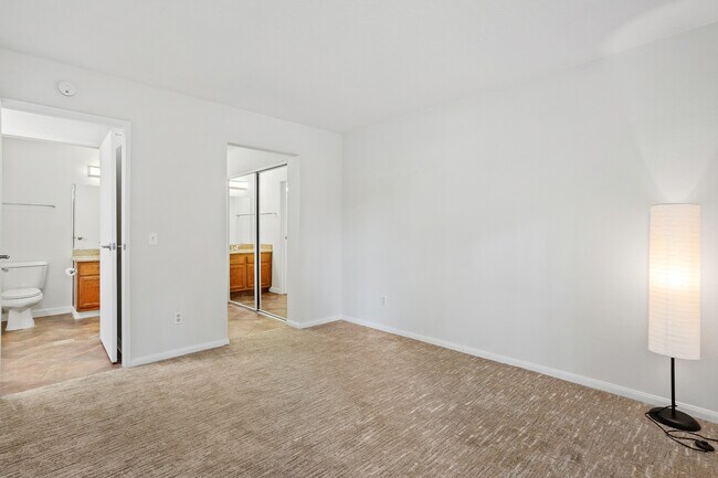 Foto del edificio - 830 W Lincoln Ave