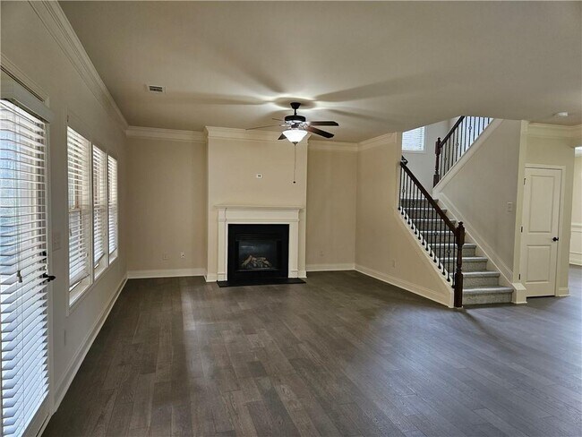 Foto del edificio - 3155 Stonecrest Dr
