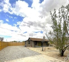 Building Photo - 6623 La Luna Ave