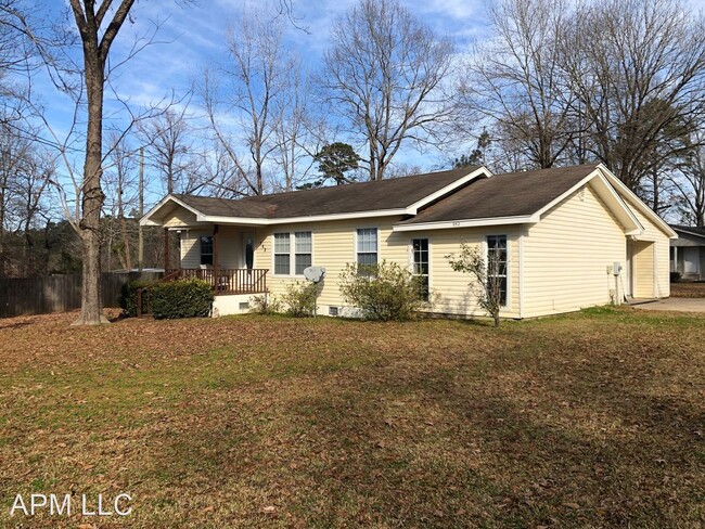 Building Photo - 4 br, 2 bath House - 352 Northwood Dr