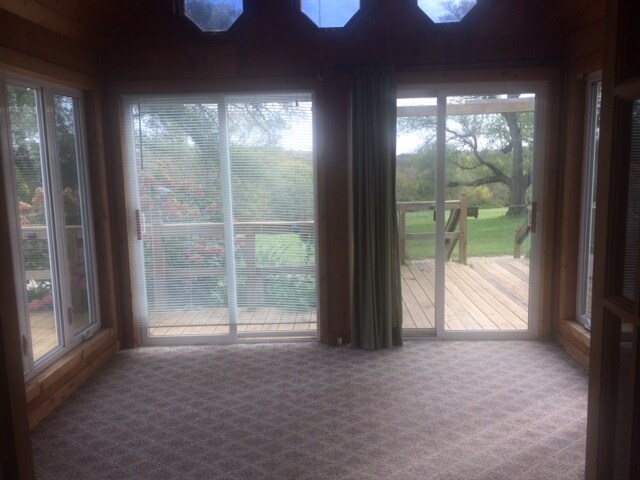 sunroom - 17585 Highway B