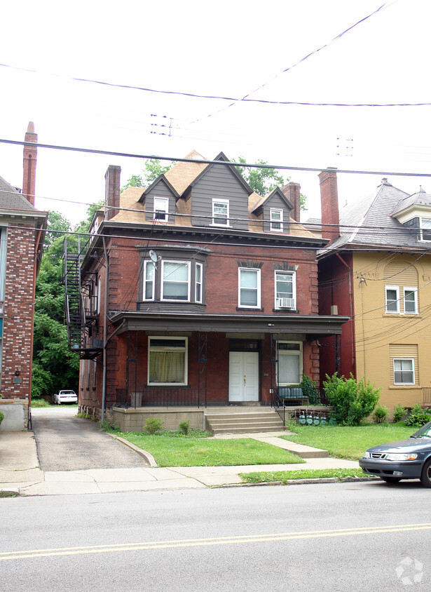 Primary Photo - 319 N Neville St