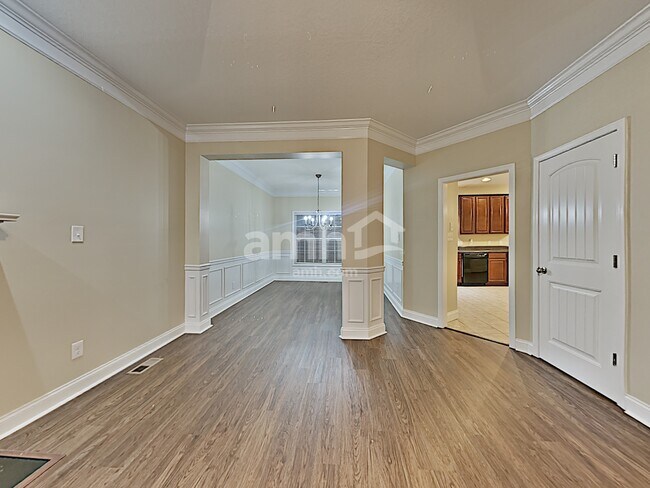 Foto del edificio - 6114 Evening Star Ln