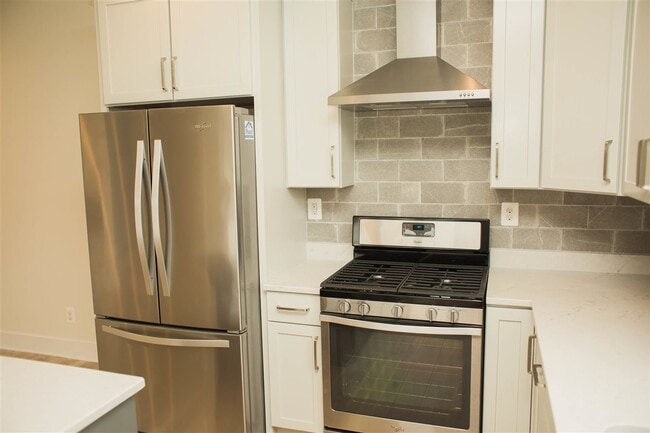 Building Photo - 514 Trailside Dr
