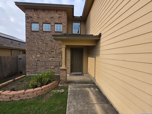 Foto del edificio - 6114 Hackberry Pond