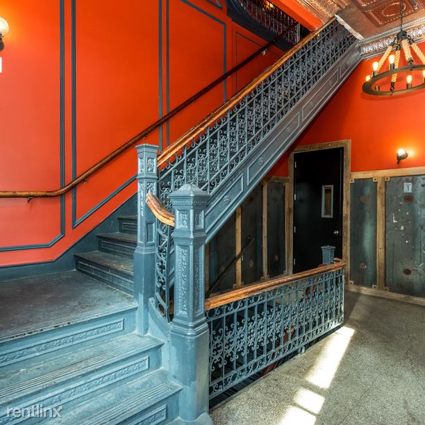 Foto del edificio - 949 Willoughby Ave