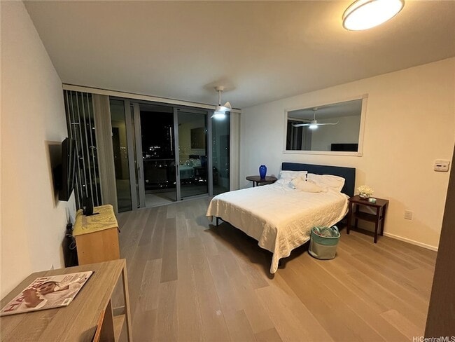 Building Photo - 1000 Auahi St