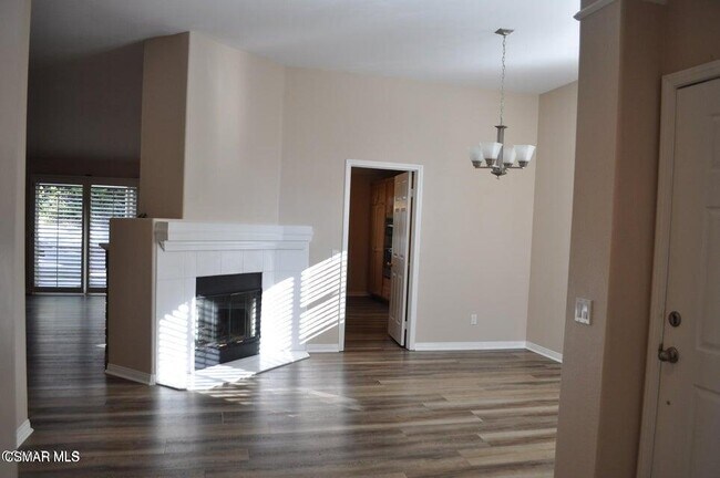 Foto del edificio - 2385 Rutland Pl