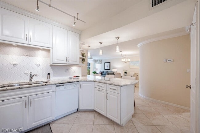 Building Photo - 5930 Via Lugano