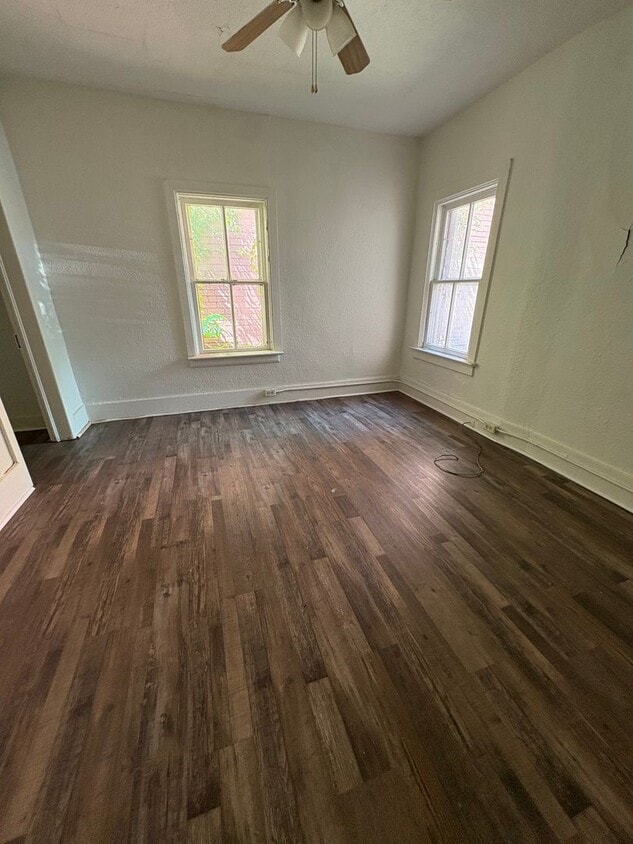 Primary Photo - 4 Bedroom Single Family Home on Northside