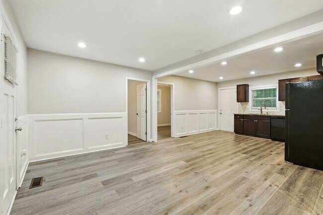 Foto del edificio - 16 Wadley St NW