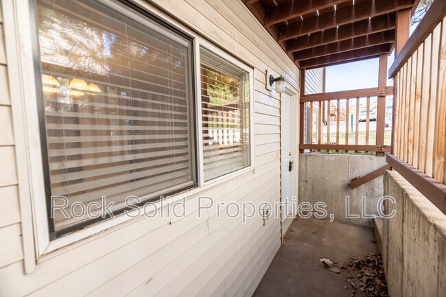 Building Photo - 714 Dell Range Blvd