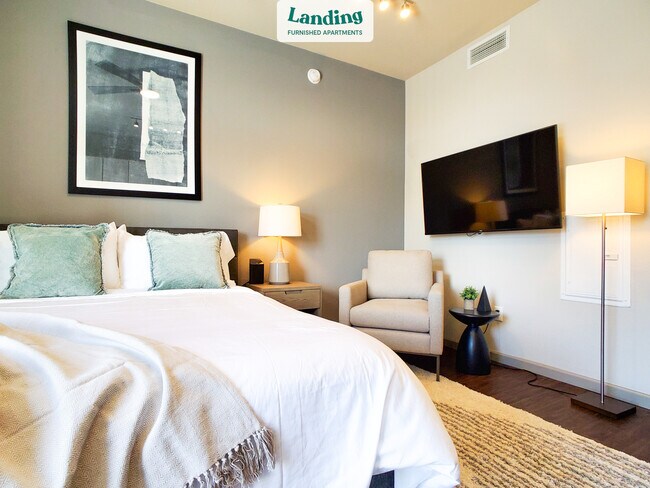 Foto del edificio - 360 W 13th Ave