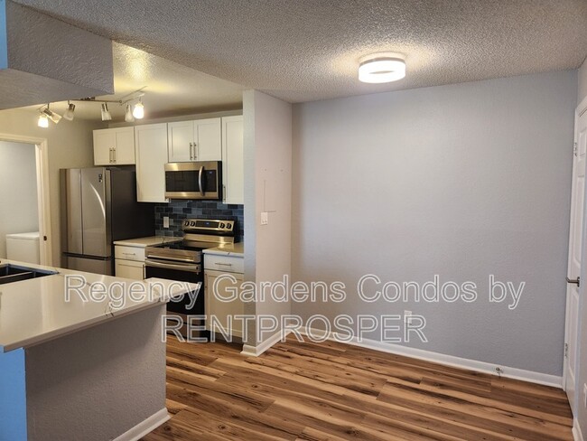 Building Photo - 4301 Lizshire Ln