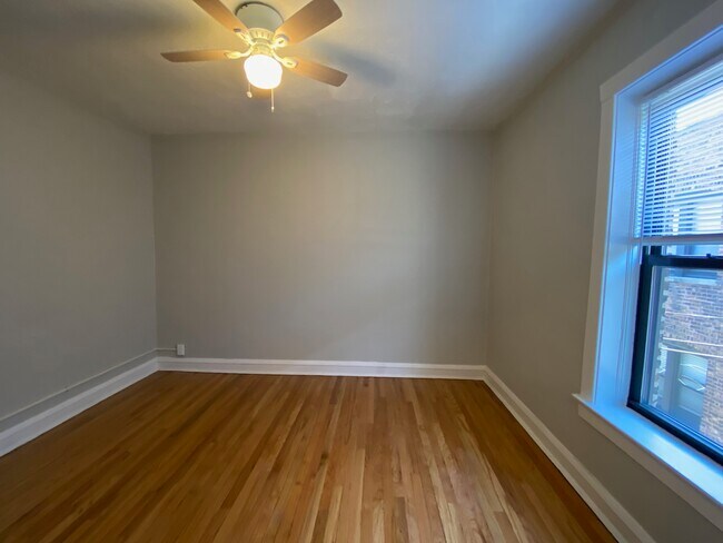 Foto del edificio - 6518 N Glenwood Ave