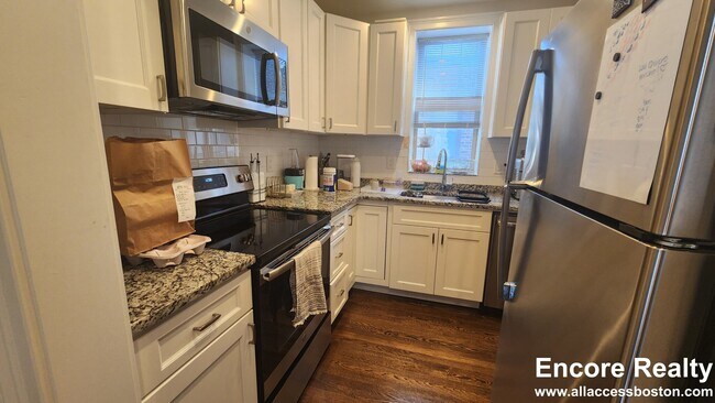 Foto del edificio - 2017 Commonwealth Ave