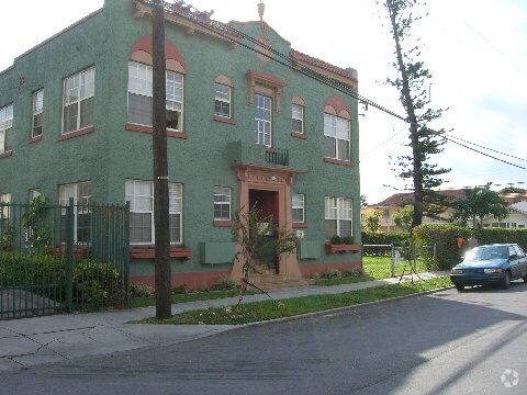 Foto del edificio - Third Street Apartments