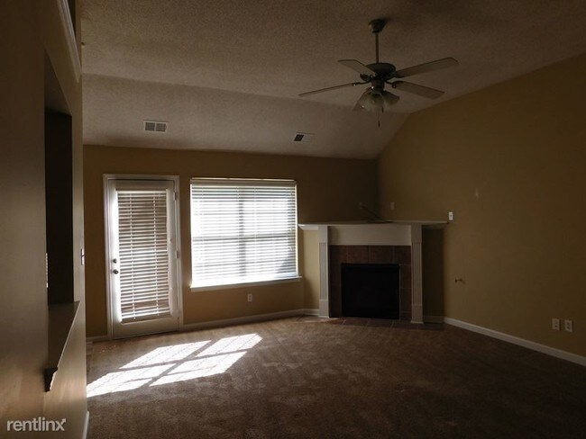 Building Photo - 4 br, 2 bath House - 7262 Crape Myrtle Dr