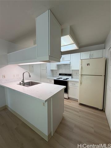 Foto del edificio - 441 Mananai Pl