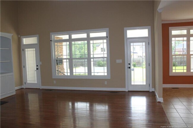 Foto del edificio - Call/text 9108861306 for Showing