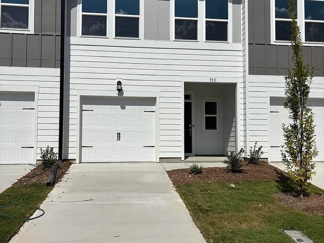 Building Photo - 3111 Vitner Dr