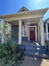 Building Photo - 624 N Upper St