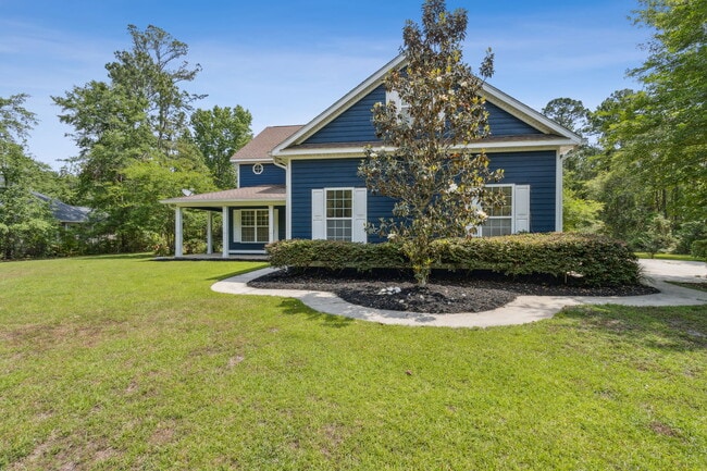 Building Photo - 185 Sunset Dr