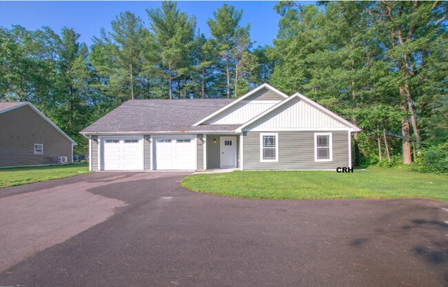 Building Photo - Munson Avenue Rentals