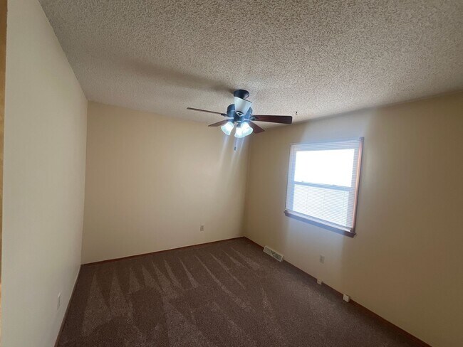 Foto del edificio - Warm & Inviting 3 Bed, 2 Bath